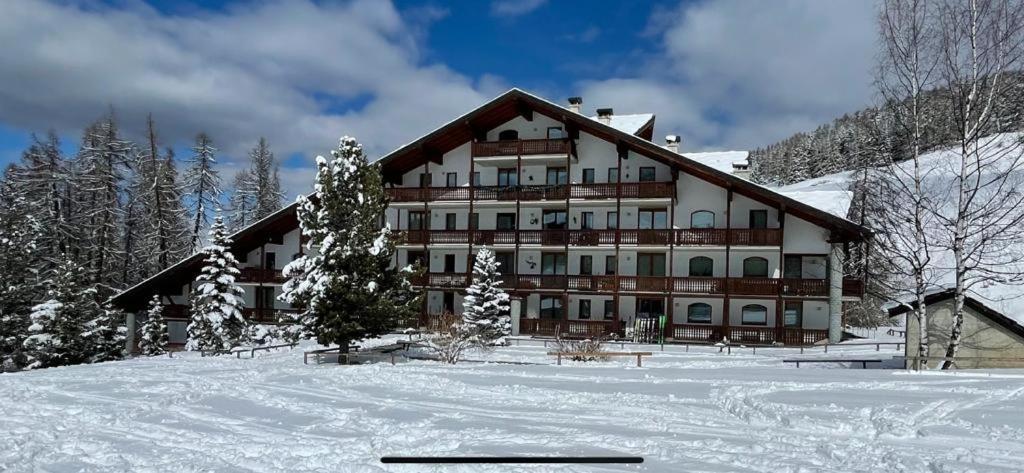 Fiocco Di Neve Apartment ปิลา ภายนอก รูปภาพ