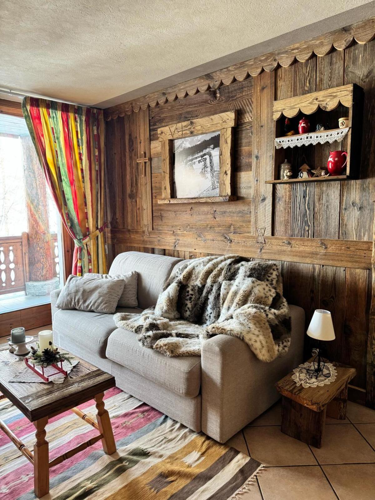 Fiocco Di Neve Apartment ปิลา ภายนอก รูปภาพ